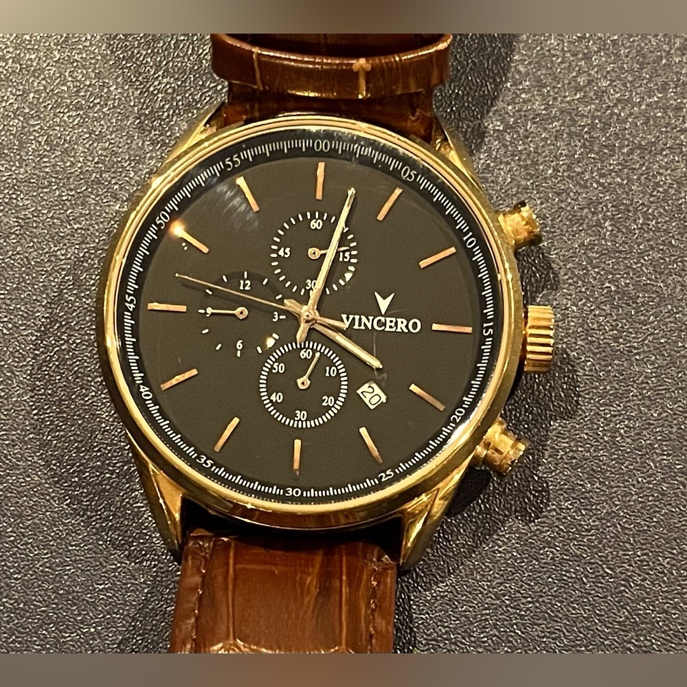 Vincero Rogue Chronograph quartz watch.